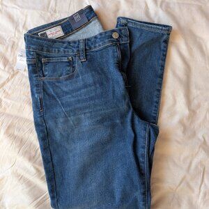 Mid Rise Universal Jegging With Washwell™